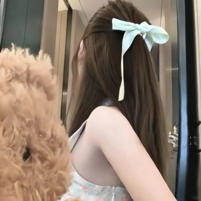 他的摩托车，她的岛